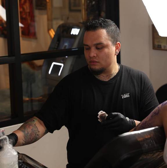 Meet your Posher, Rommel - Picture 1 of 1